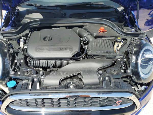 2021 MINI COOPER