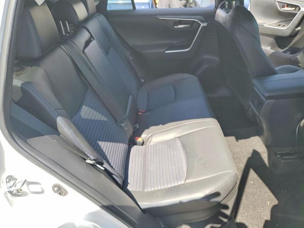 2024 TOYOTA RAV4 XSE