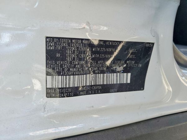 2024 TOYOTA RAV4 XSE