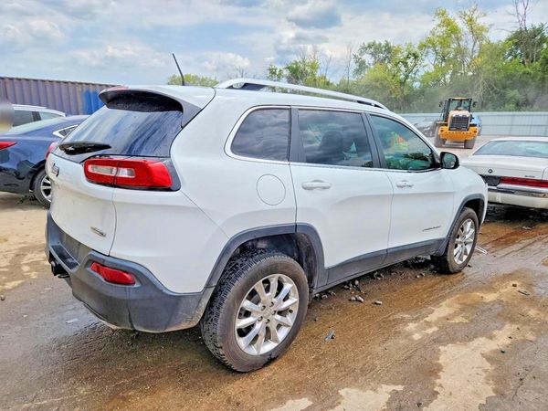 2017 JEEP CHEROKEE LATITUDE 4X4