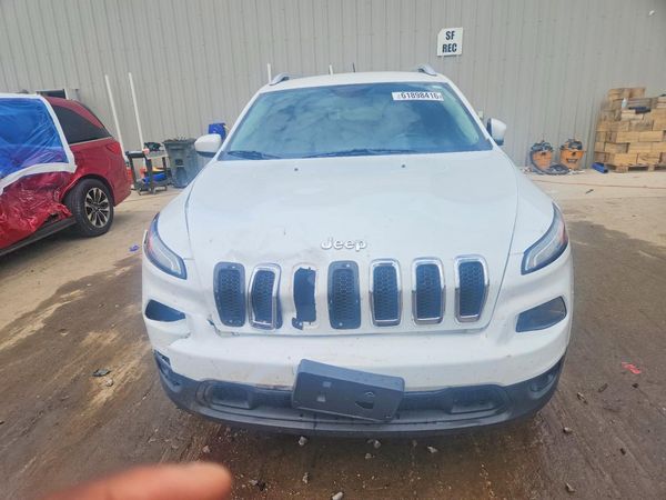 2017 JEEP CHEROKEE LATITUDE 4X4