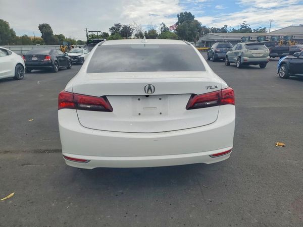 2016 ACURA TLX Base