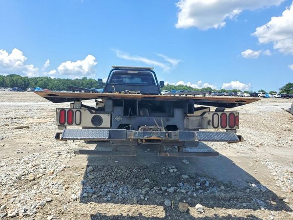 2019 RAM 5500 REG CAB CHASSIS