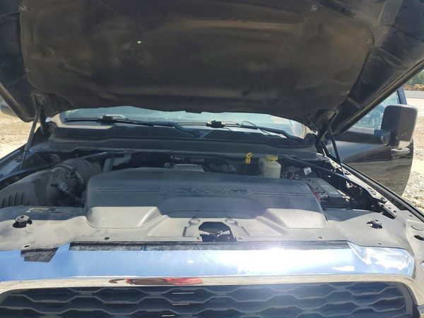2019 RAM 5500 REG CAB CHASSIS