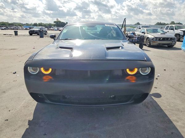 2018 DODGE CHALLENGER SXT