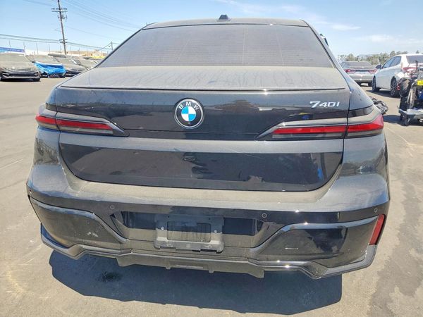 2024 BMW 740