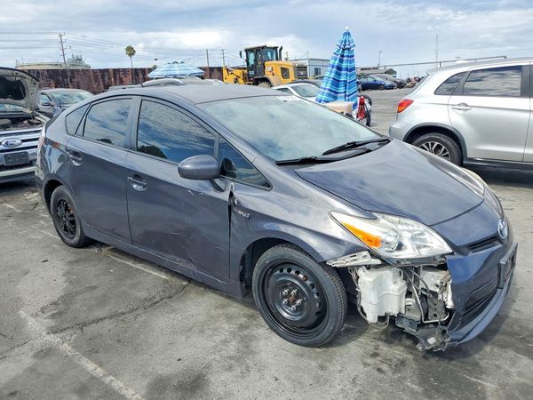 2012 TOYOTA PRIUS