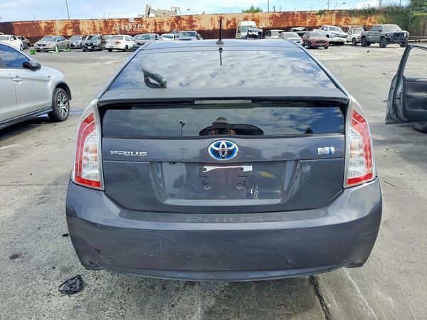 2012 TOYOTA PRIUS