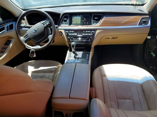 2017 GENESIS G80