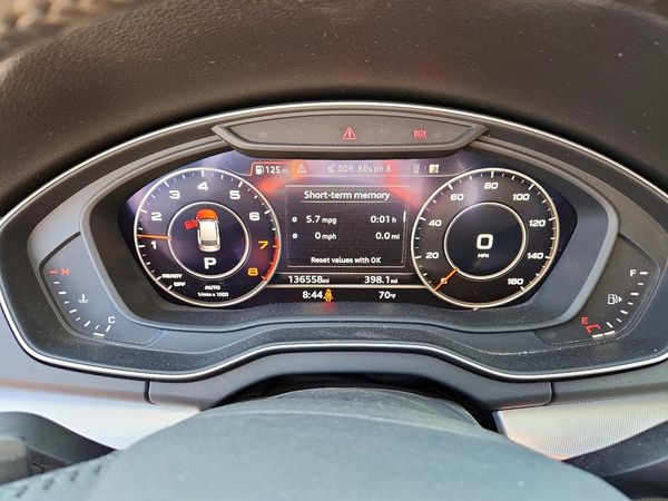 2018 AUDI Q5 quattro Prestige