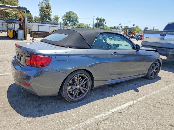 2016 BMW M235I