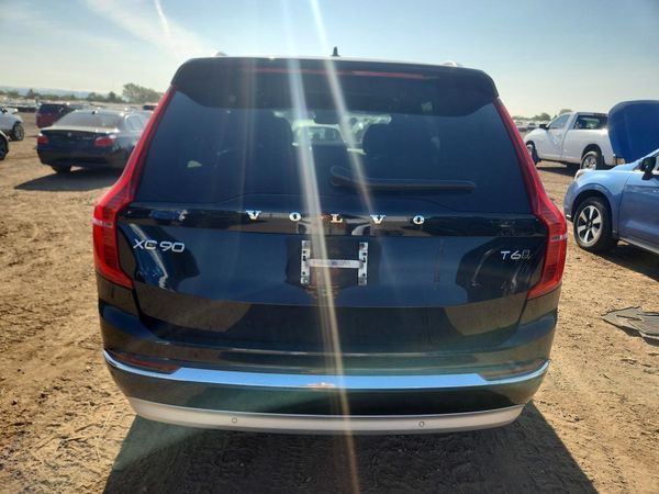 2022 VOLVO XC90 Inscription