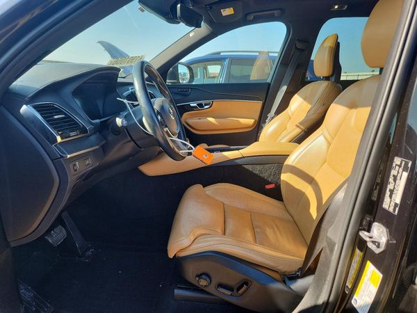 2022 VOLVO XC90 Inscription