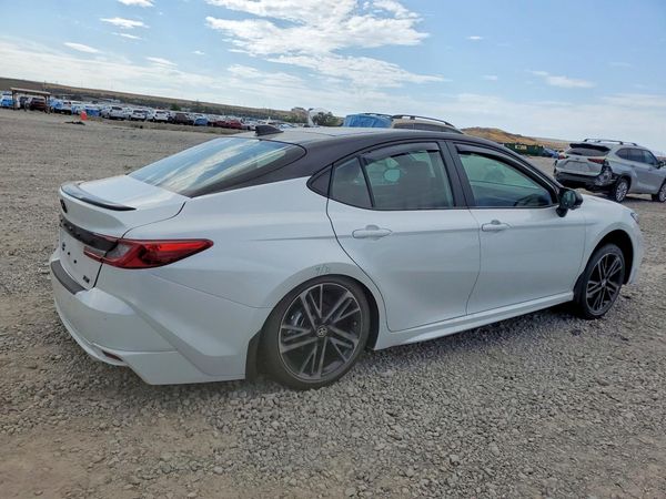 2026 TOYOTA CAMRY