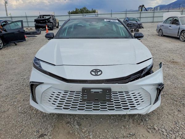 2026 TOYOTA CAMRY