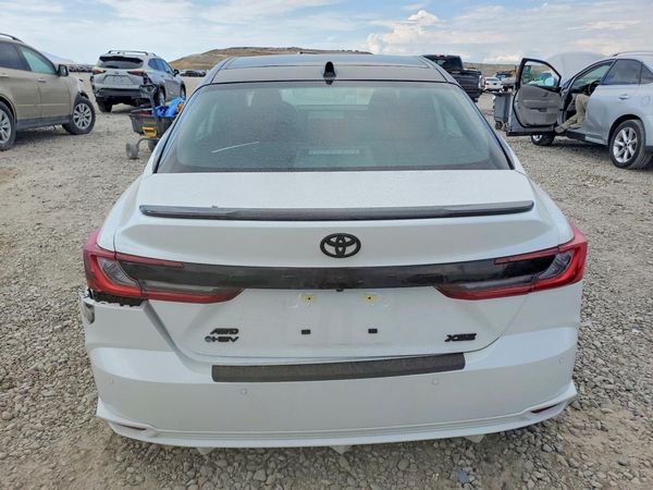 2026 TOYOTA CAMRY
