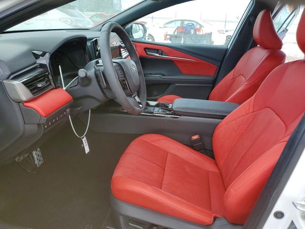 2026 TOYOTA CAMRY