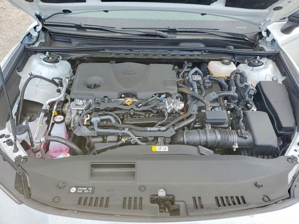 2026 TOYOTA CAMRY