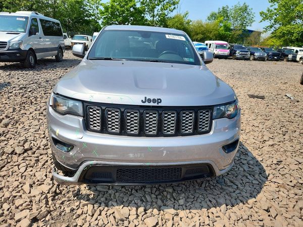 2021 JEEP GRAND CHEROKEE LAREDO 4X4
