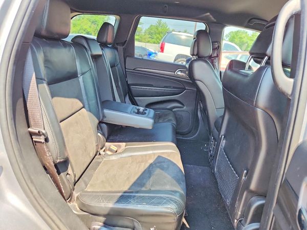 2021 JEEP GRAND CHEROKEE LAREDO 4X4