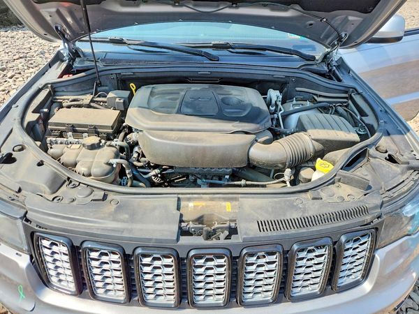 2021 JEEP GRAND CHEROKEE LAREDO 4X4