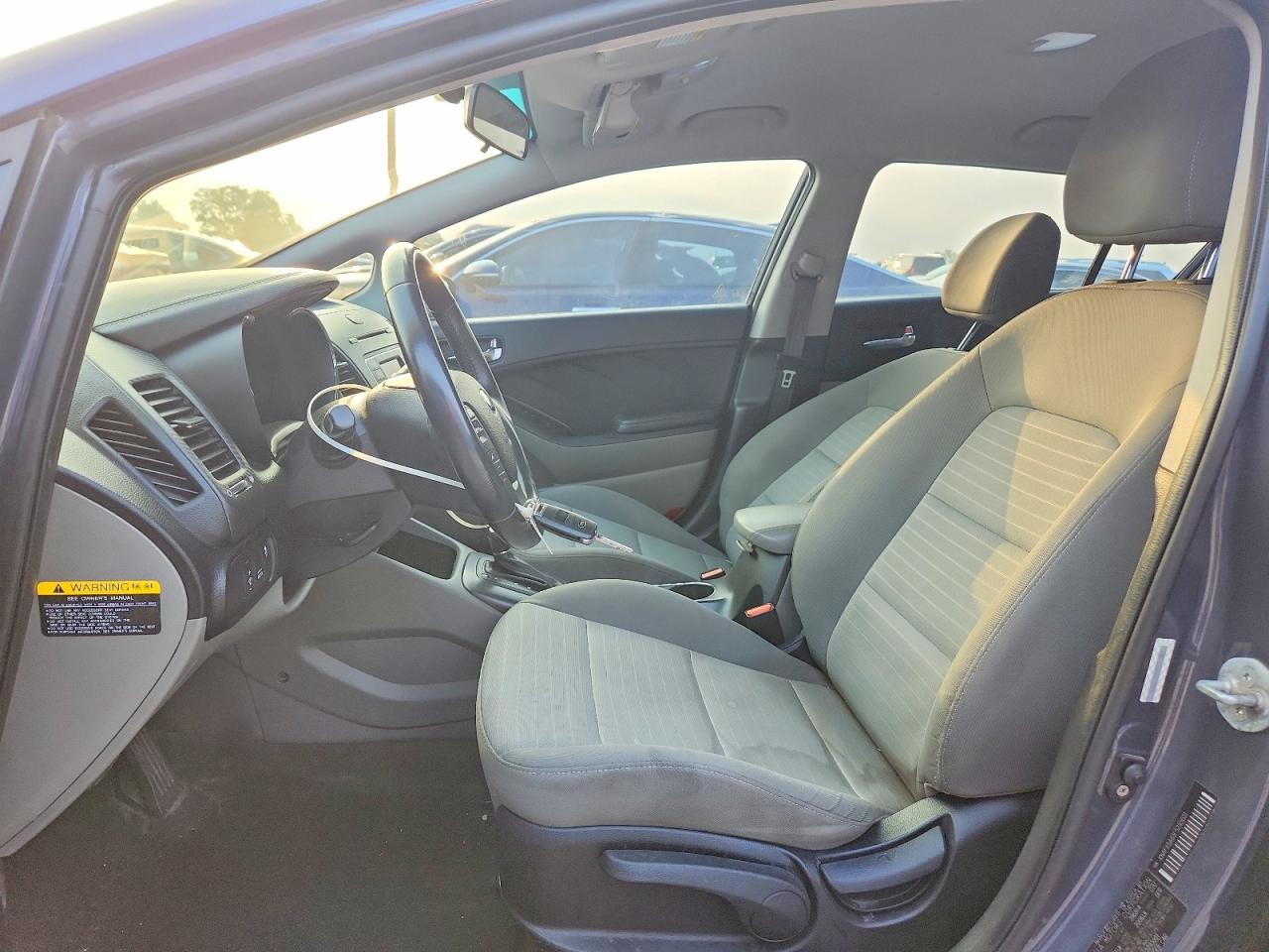 2015 KIA FORTE