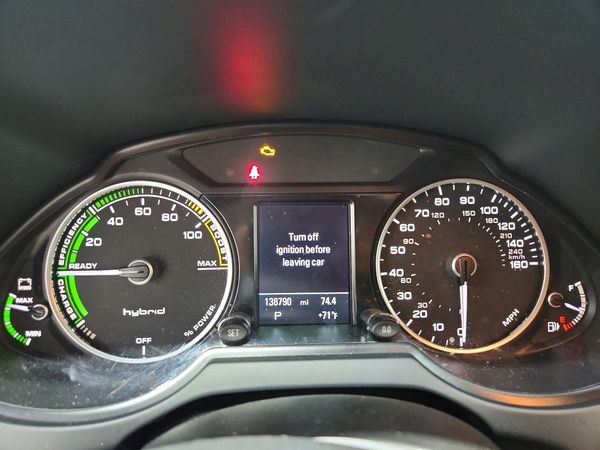 2014 AUDI Q5