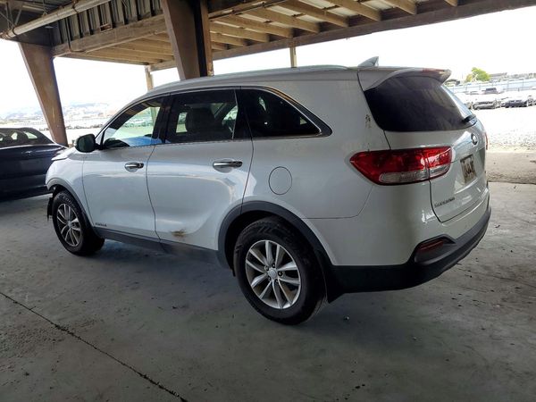 2016 KIA SORENTO L / LX