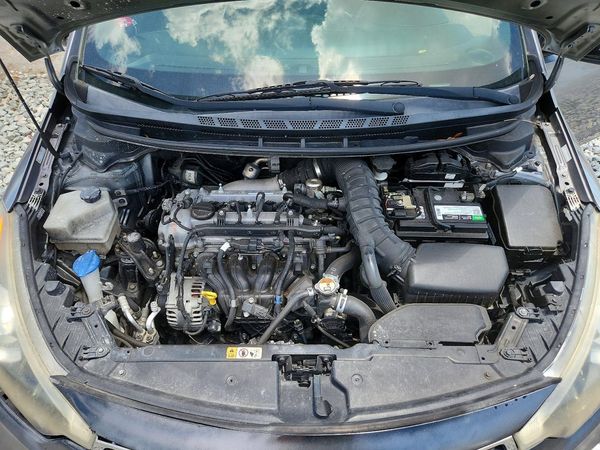 2015 KIA FORTE KOUP TOP (High)