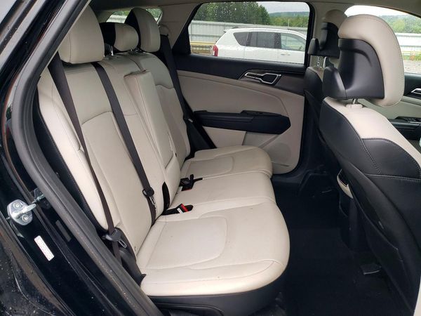 2023 KIA SPORTAGE