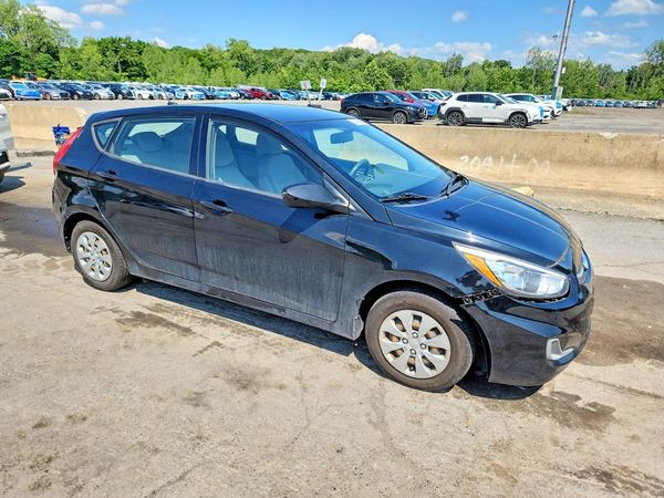 2017 HYUNDAI ACCENT SE Base