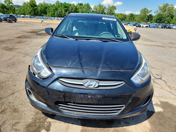 2017 HYUNDAI ACCENT SE Base