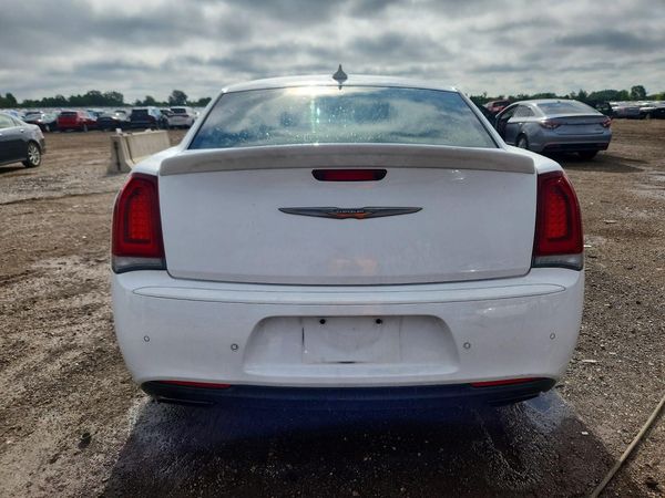 2018 CHRYSLER 300 300S