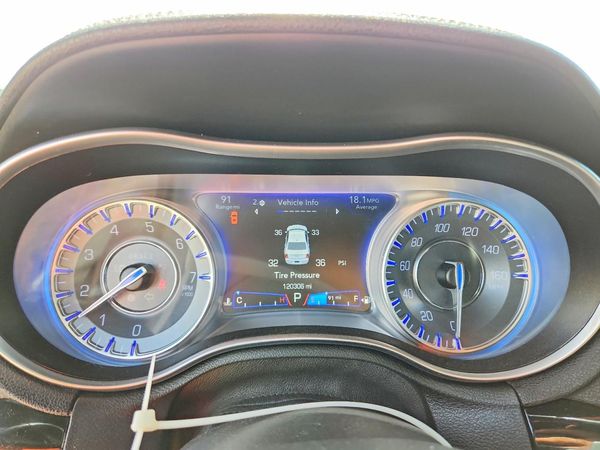 2018 CHRYSLER 300 300S