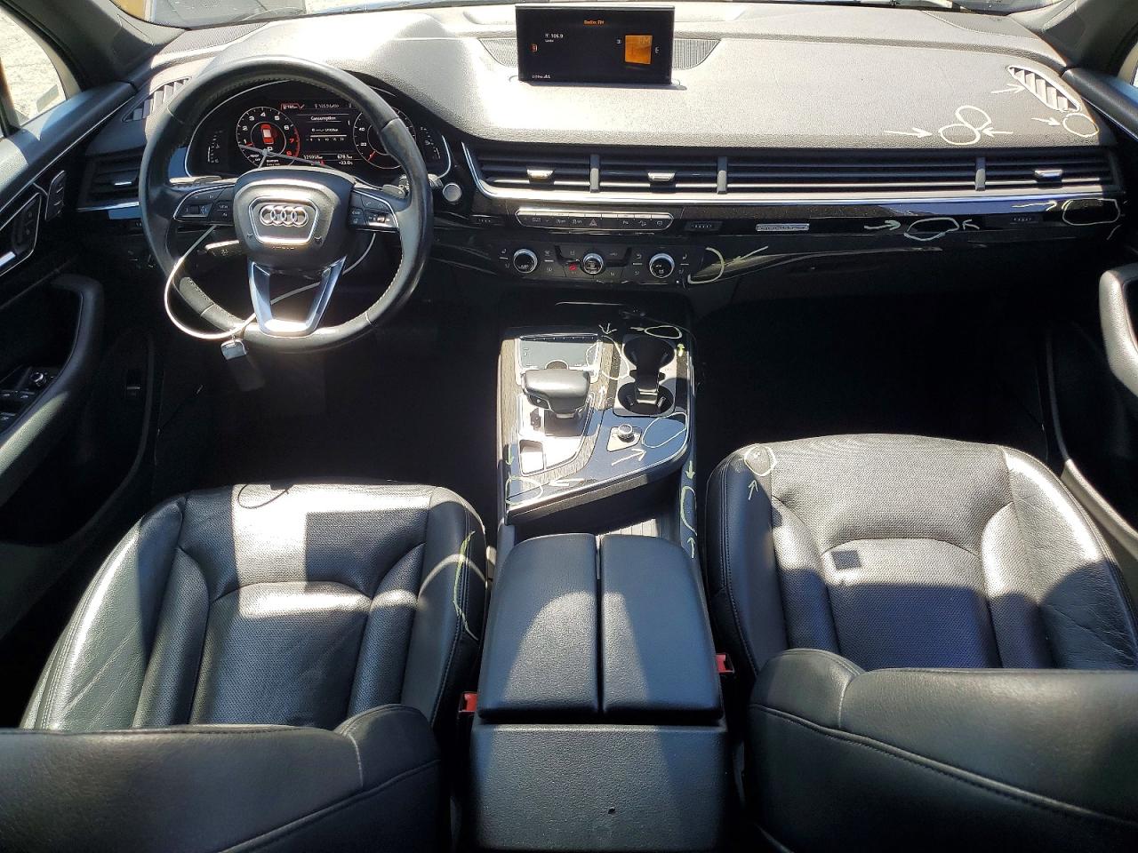 2018 AUDI Q7 quattro Premium Plus