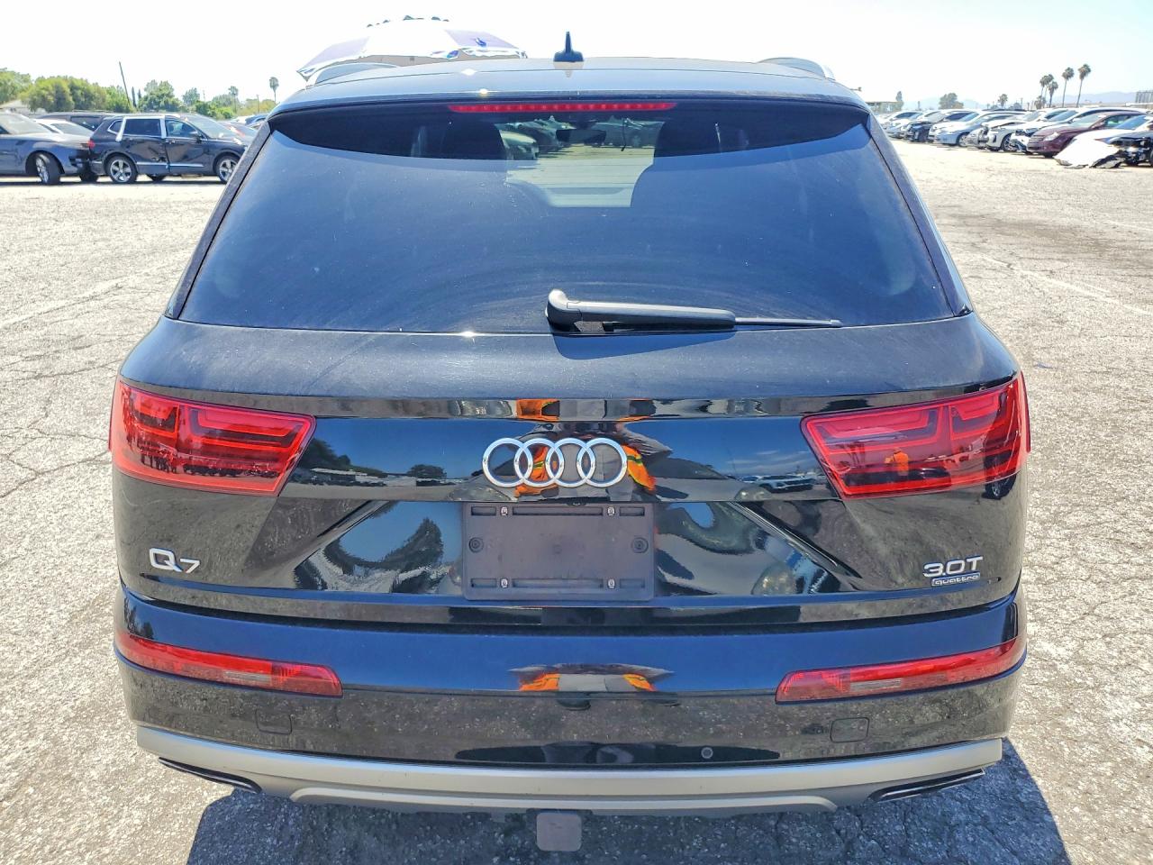 2018 AUDI Q7 quattro Premium Plus