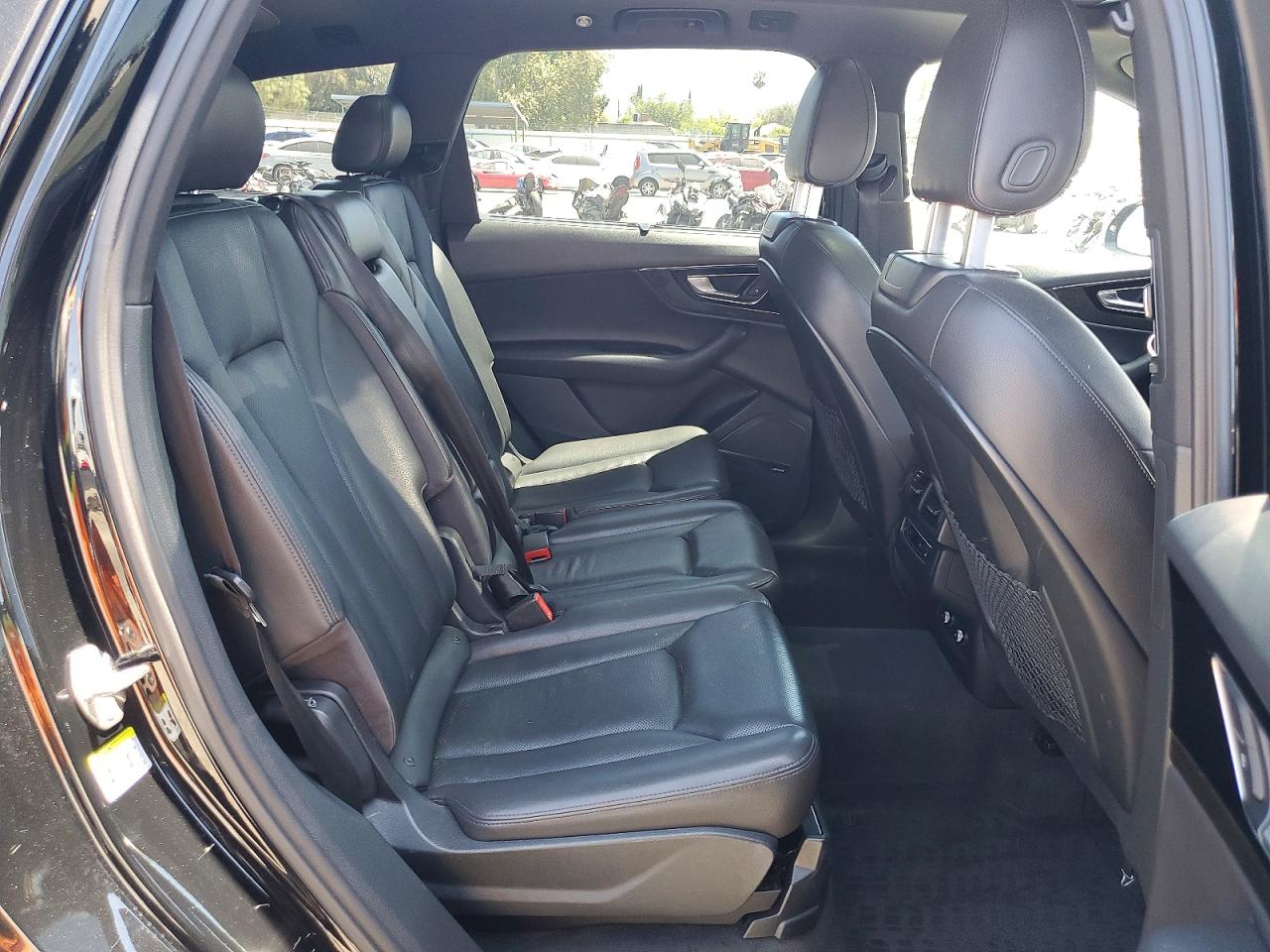 2018 AUDI Q7 quattro Premium Plus