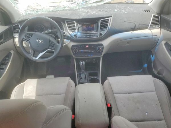 2016 HYUNDAI TUCSON