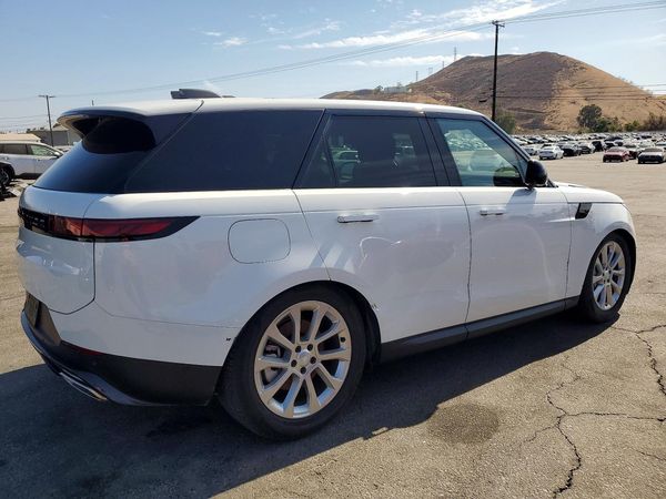 2025 LAND ROVER RANGE ROVER SPORT P360 SE