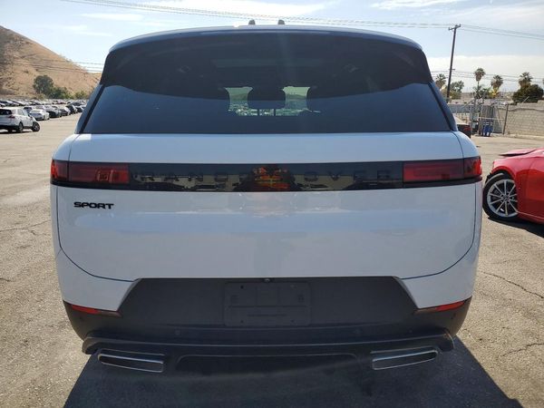 2025 LAND ROVER RANGE ROVER SPORT P360 SE