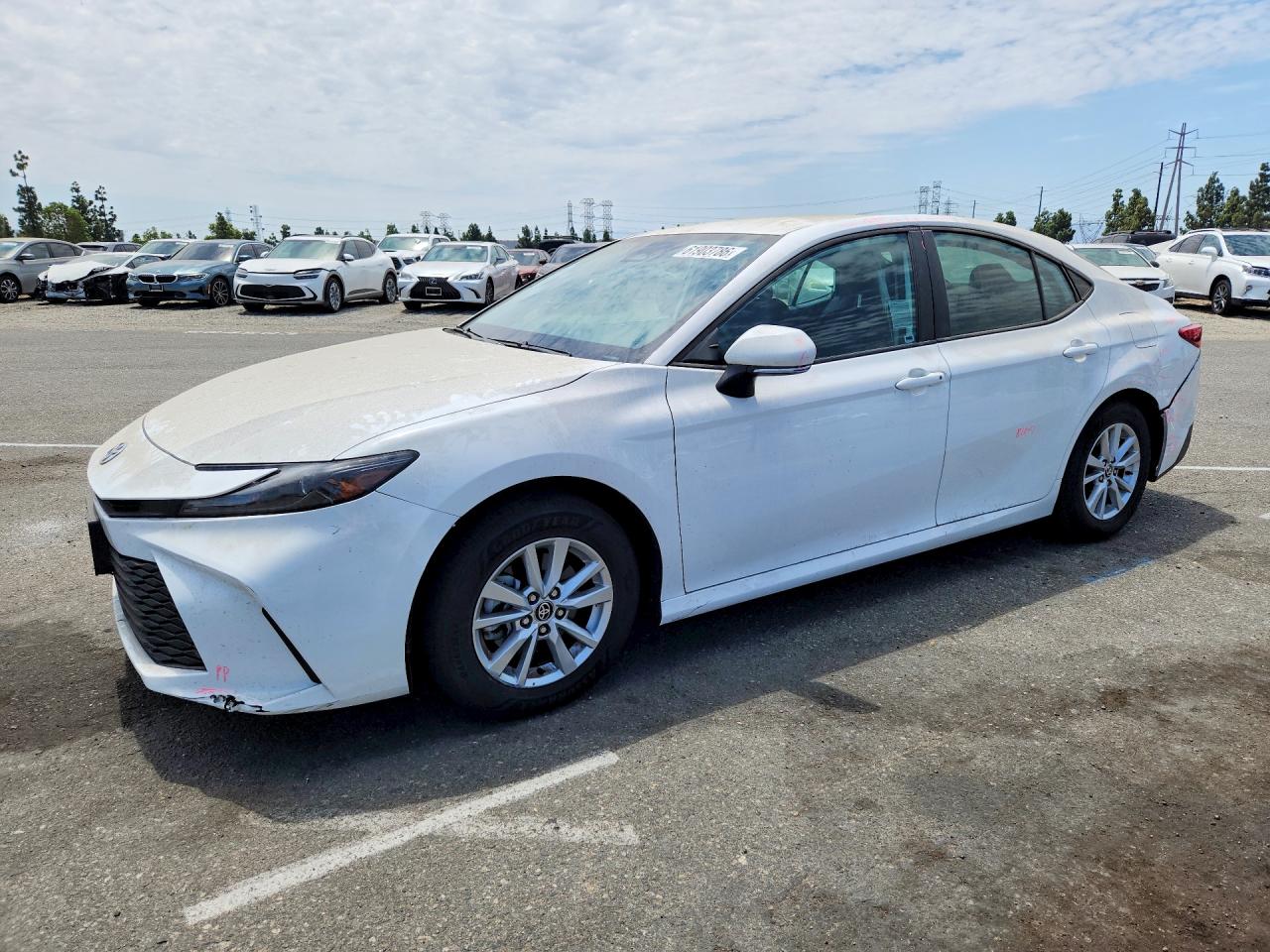 2026 TOYOTA CAMRY