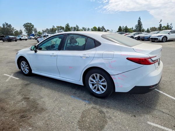 2026 TOYOTA CAMRY