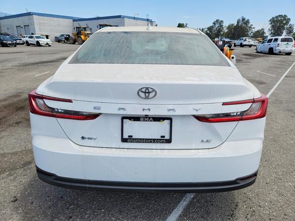 2026 TOYOTA CAMRY