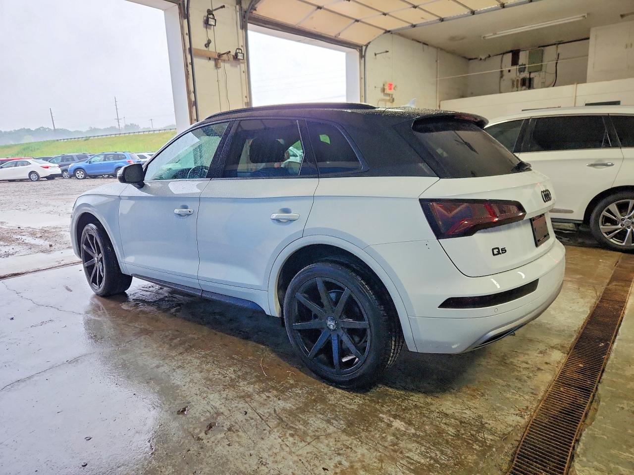 2018 AUDI Q5 quattro Premium Plus