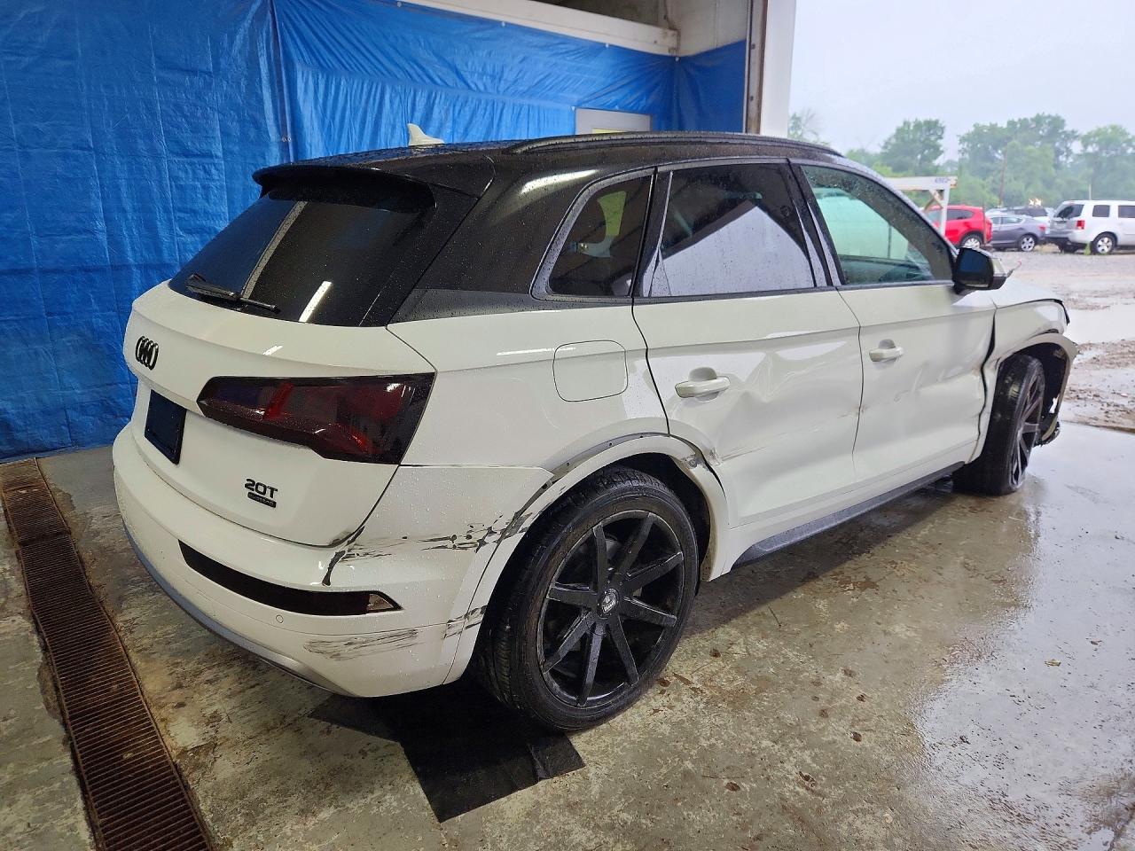 2018 AUDI Q5 quattro Premium Plus