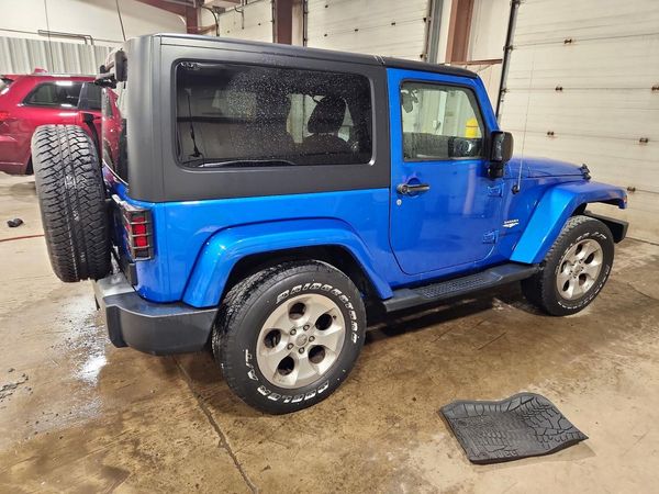 2015 JEEP WRANGLER SAHARA 4X4
