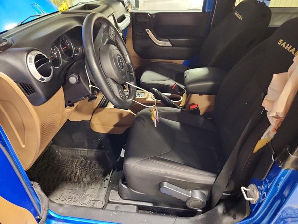 2015 JEEP WRANGLER SAHARA 4X4