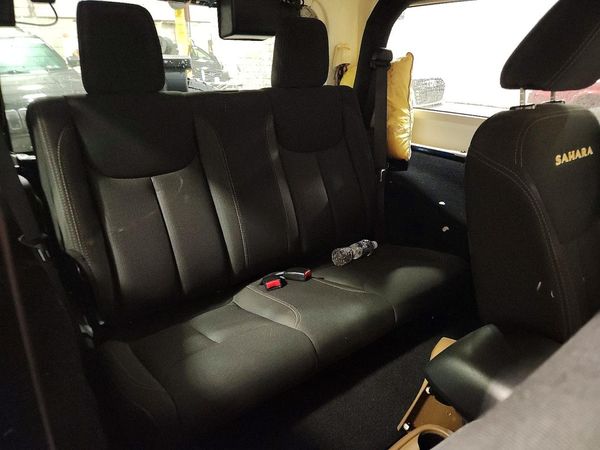 2015 JEEP WRANGLER SAHARA 4X4