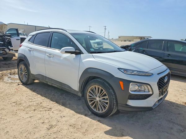 2018 HYUNDAI KONA SEL with Tech Pkg