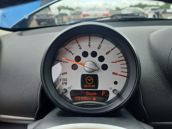 2013 MINI COOPER